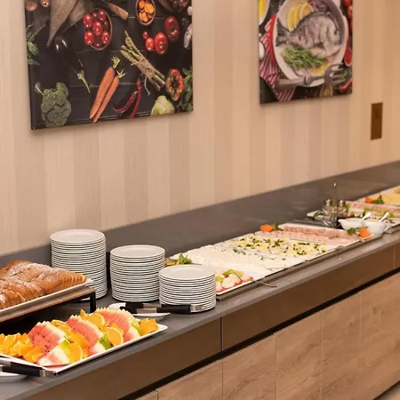 Nowy Zdroj - Centrum Zdrowia I Wypoczynku 호텔 폴라니카-즈루이