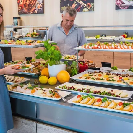 Nowy Zdroj - Centrum Zdrowia I Wypoczynku * 폴라니카-즈루이