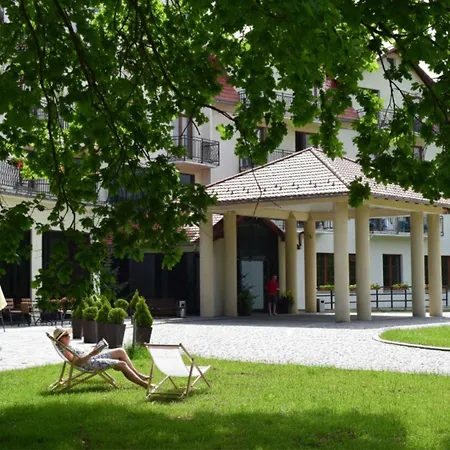 Nowy Zdrój - Centrum Zdrowia I Wypoczynku