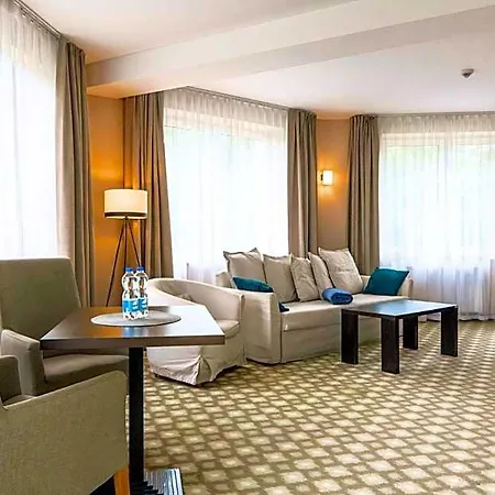 Hotel Nowy Zdrój - Centrum Zdrowia I Wypoczynku
