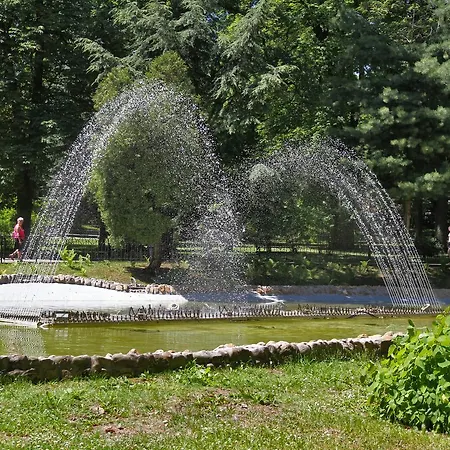 호텔 Nowy Zdroj - Centrum Zdrowia I Wypoczynku *