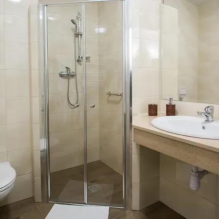 Hotel Nowy Zdroj - Centrum Zdrowia I Wypoczynku