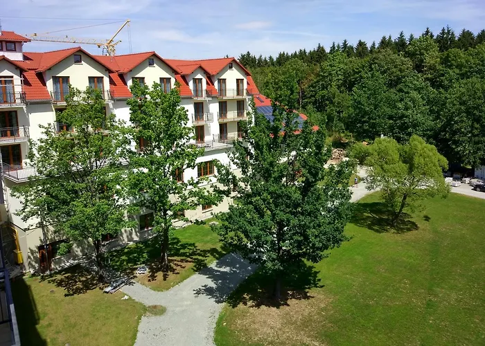 Nowy Zdroj - Centrum Zdrowia I Wypoczynku * Polanica-Zdrój