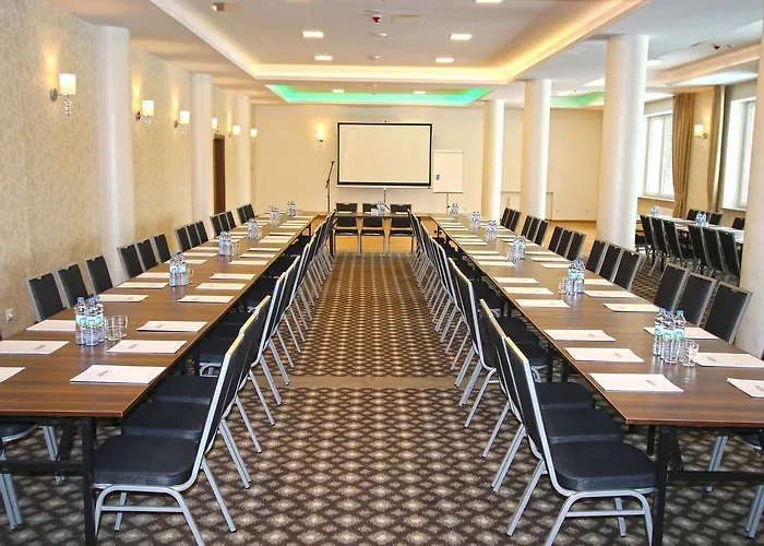 Hotel Nowy Zdroj - Centrum Zdrowia I Wypoczynku Polanica-Zdrój